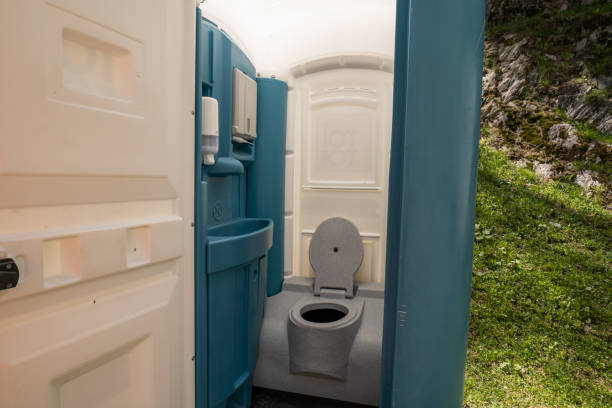 Portable restroom solutions in Eastern Goleta Valley, CA